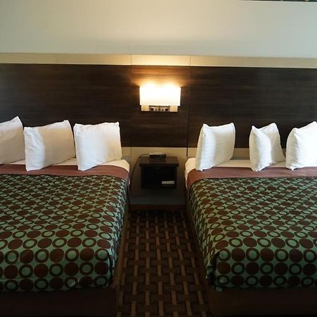 Budget Host Inn Fridley ภายนอก รูปภาพ