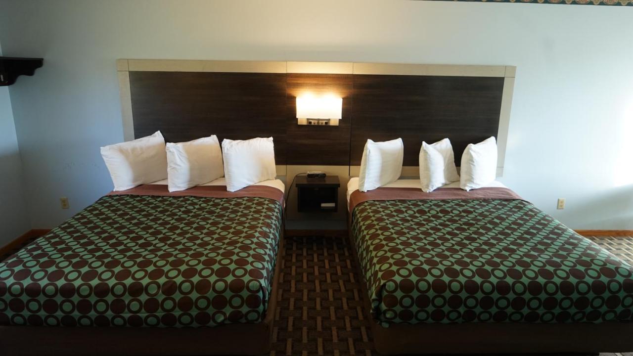 Budget Host Inn Fridley ภายนอก รูปภาพ