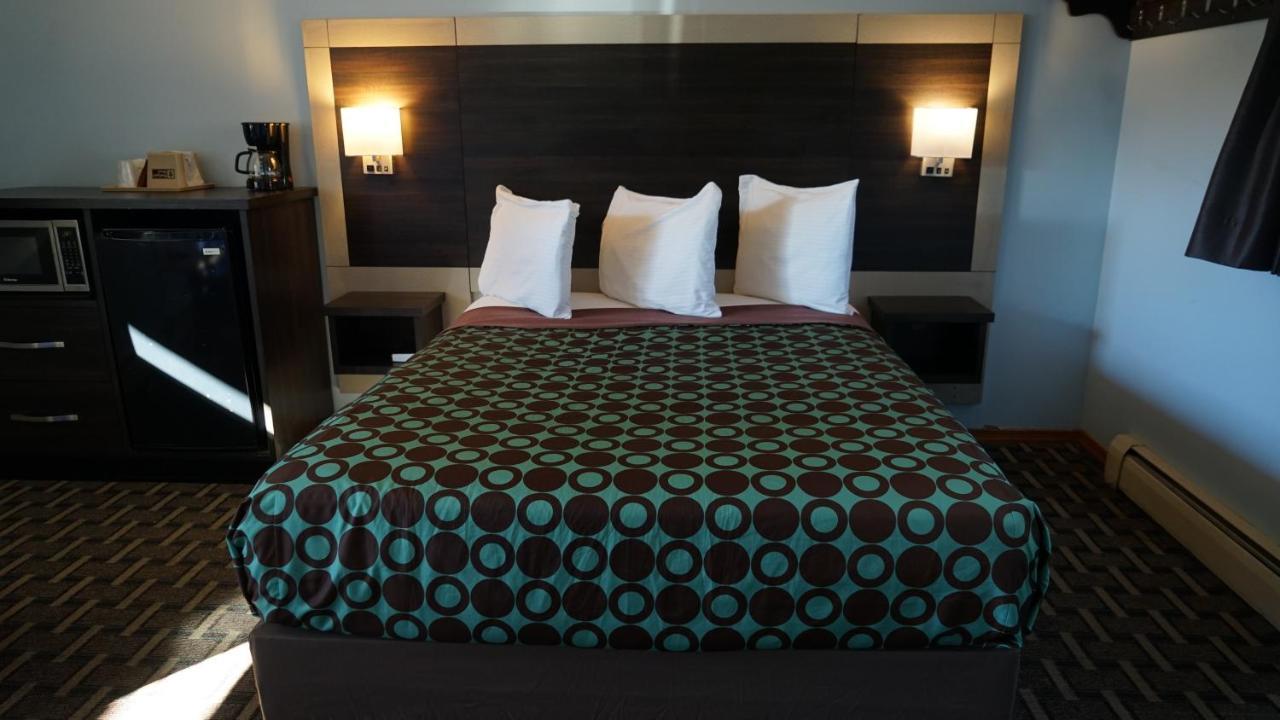 Budget Host Inn Fridley ภายนอก รูปภาพ