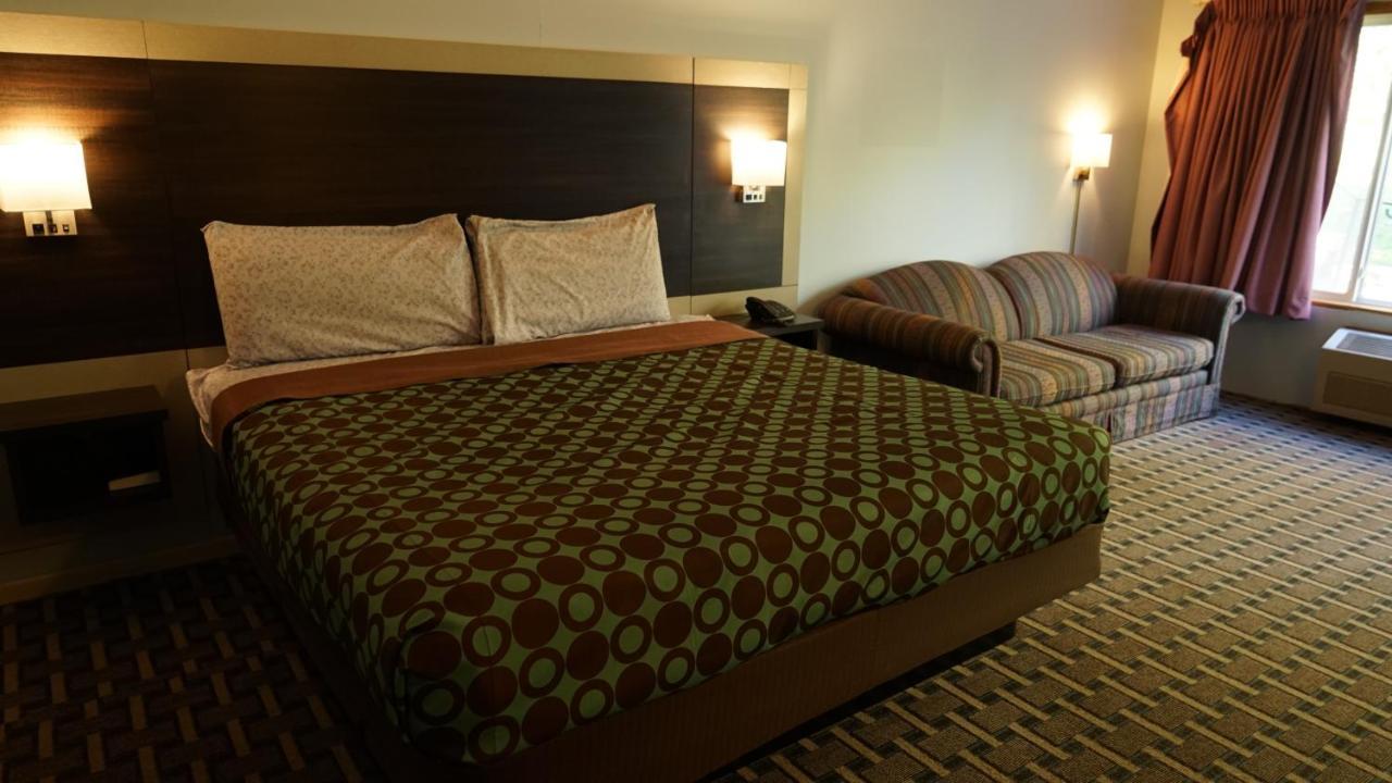 Budget Host Inn Fridley ภายนอก รูปภาพ